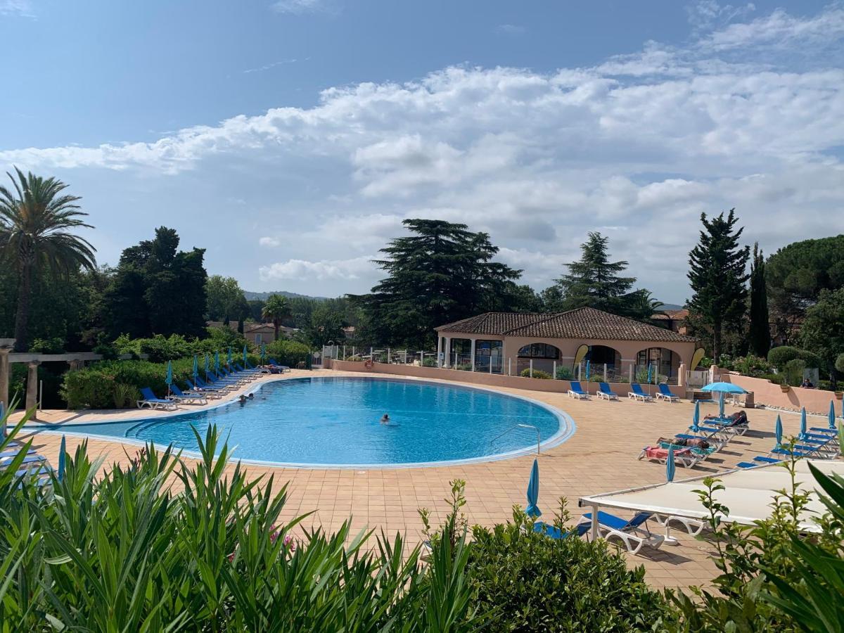 Appartement Grimaud Bord De Mer Exteriör bild