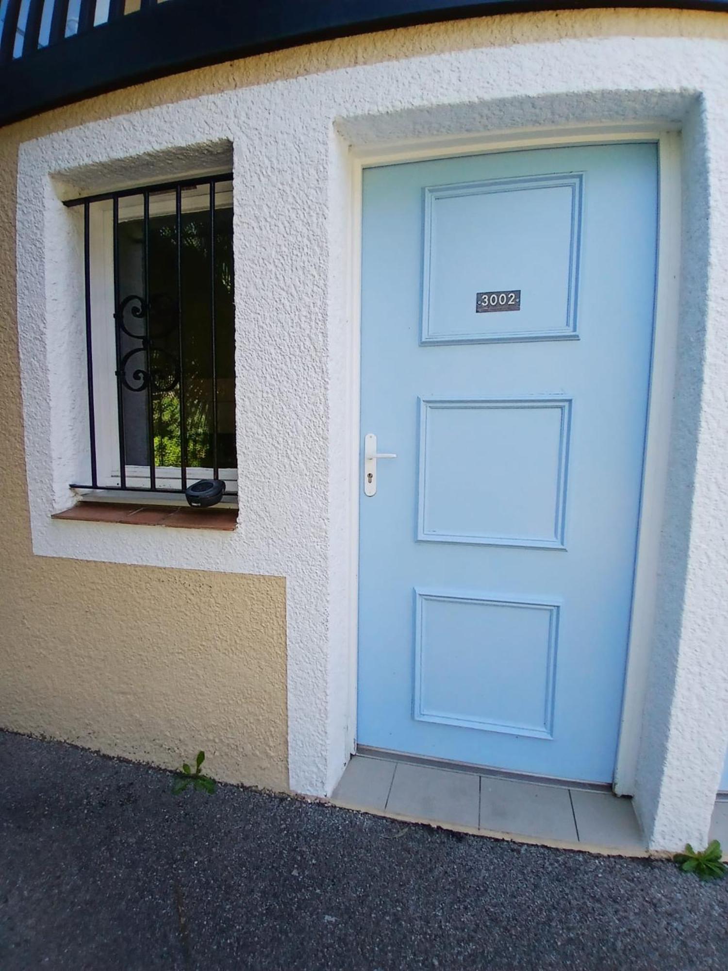 Appartement Grimaud Bord De Mer Exteriör bild